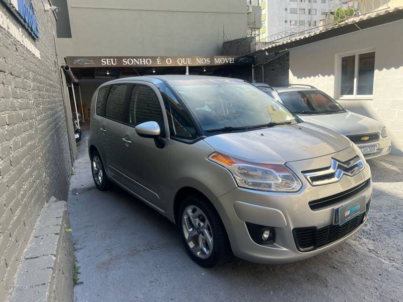 CITROËN - C3 PICASSO - 2013/2013 - Prata - R$ 33.900,00