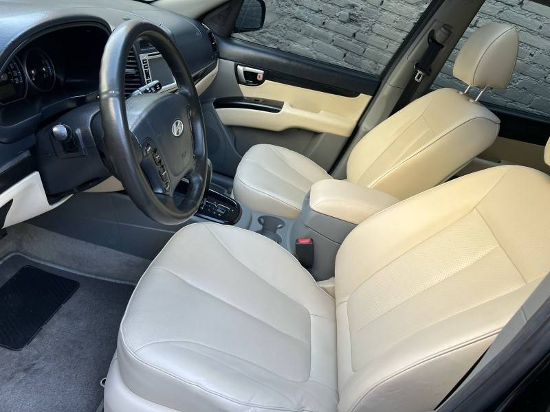 HYUNDAI - SANTA FÉ - 2007/2008 - Preta - R$ 46.900,00